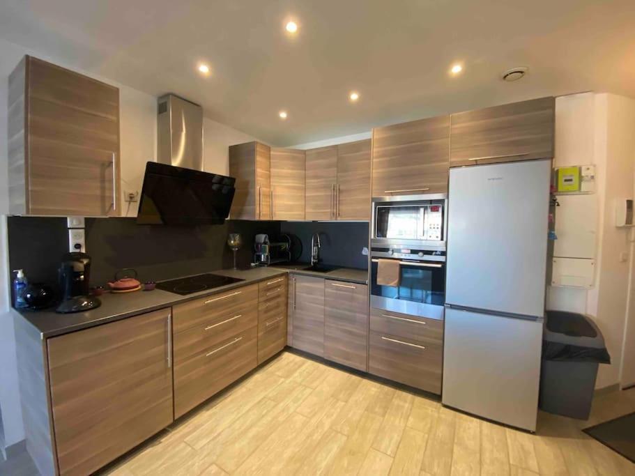 Charmant Appartement T3 La Ciotat Exterior foto